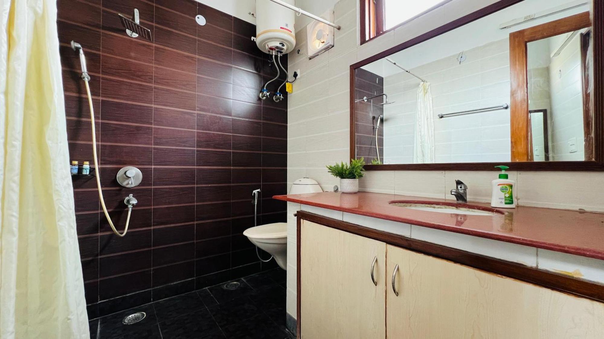 Olive Serviced Apartments - Defence Colony Нью-Делі Номер фото